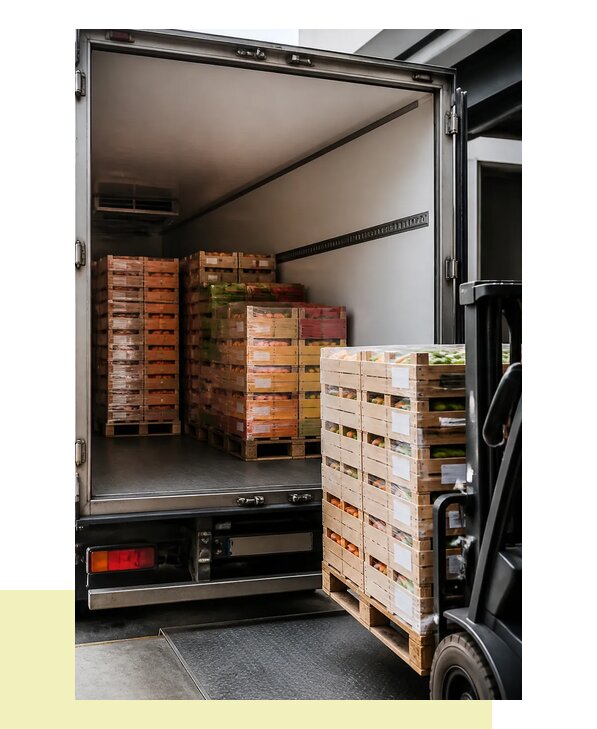 Перевозка сельхозпродукции на паллетах с доставкой в Кингисепп